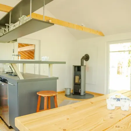 Reetdach Ostfriesenhaus Casa de Férias