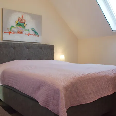 Reetdach Ostfriesenhaus Holiday home Sudbrookmerland