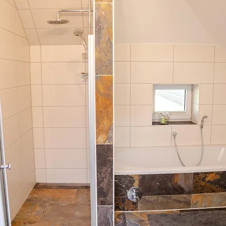 Reetdach Ostfriesenhaus *